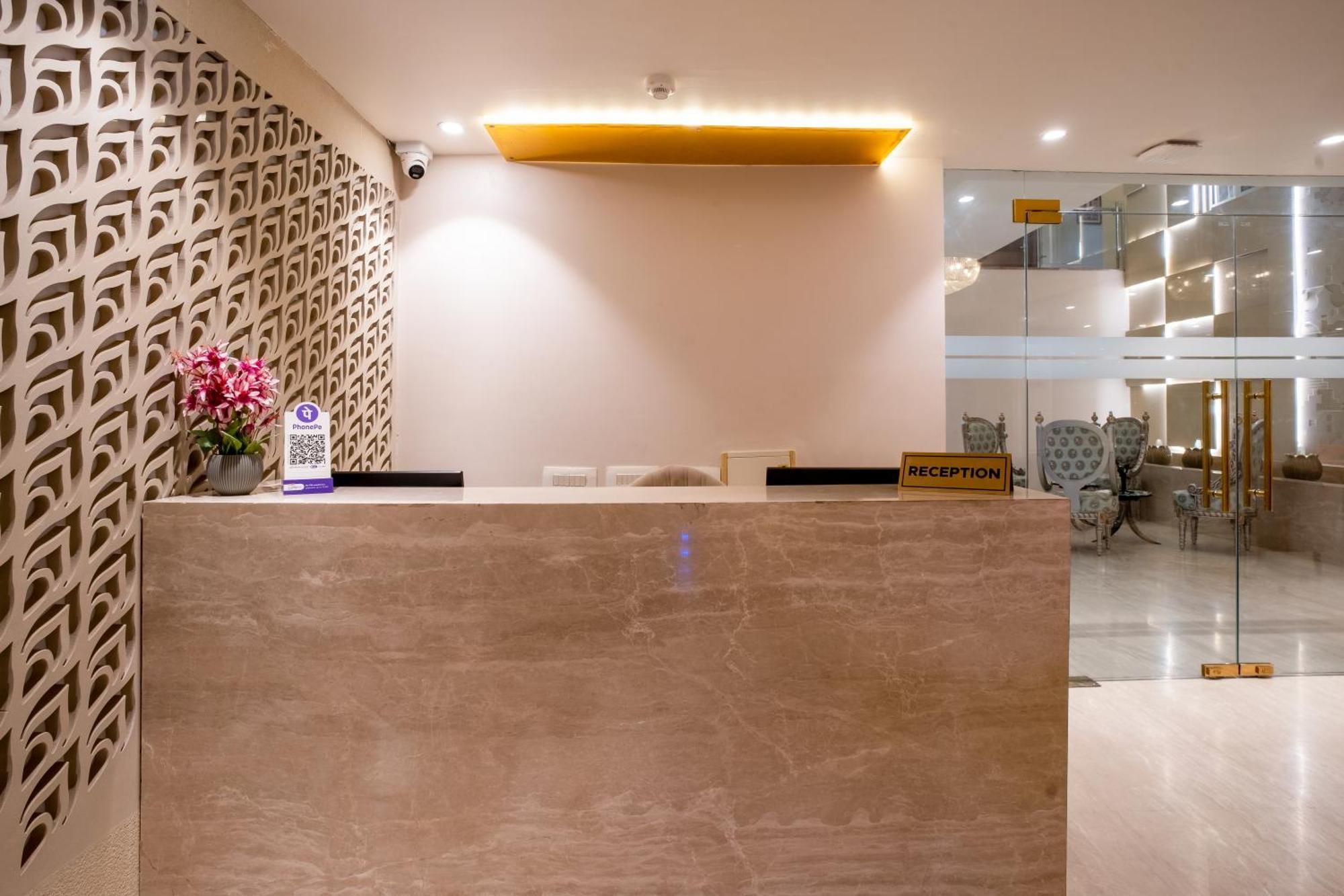 Hotel Ginger Palace Delhi Airport New Delhi Exterior photo
